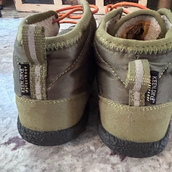 Keen Kids Howser II Waterproof Olive and Orange Boots - Picture 10 of 10